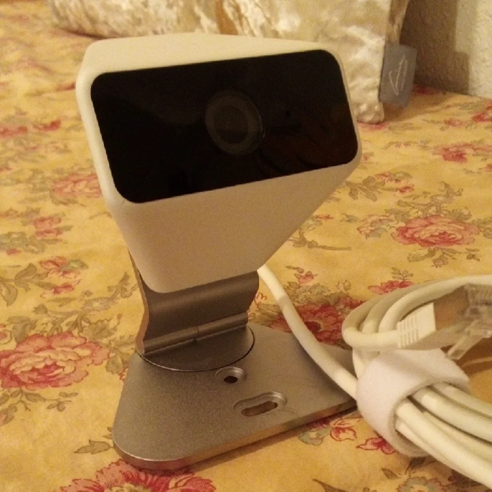 Compact White Webcam with Stand